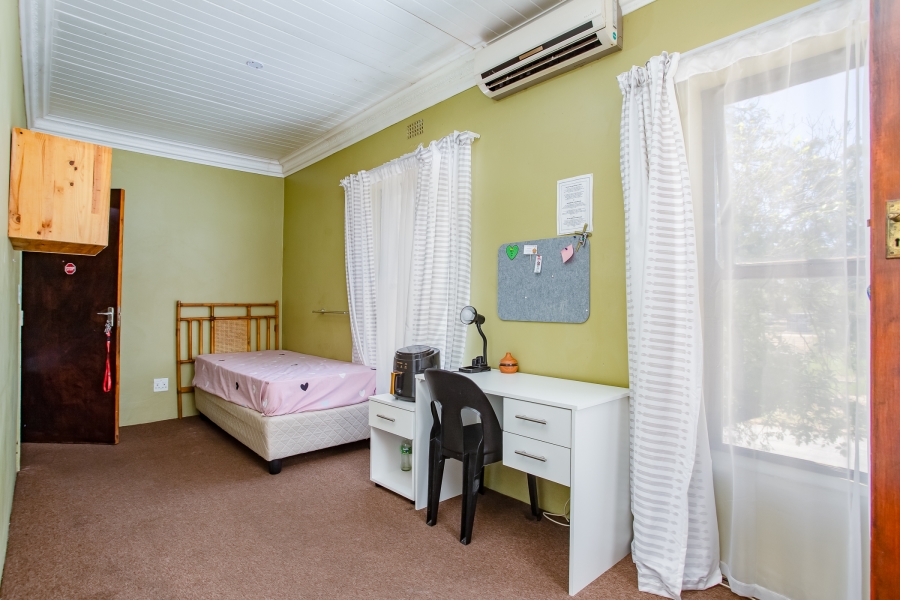 7 Bedroom Property for Sale in Wellington Central Western Cape